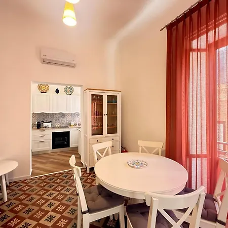 Apartment Sole