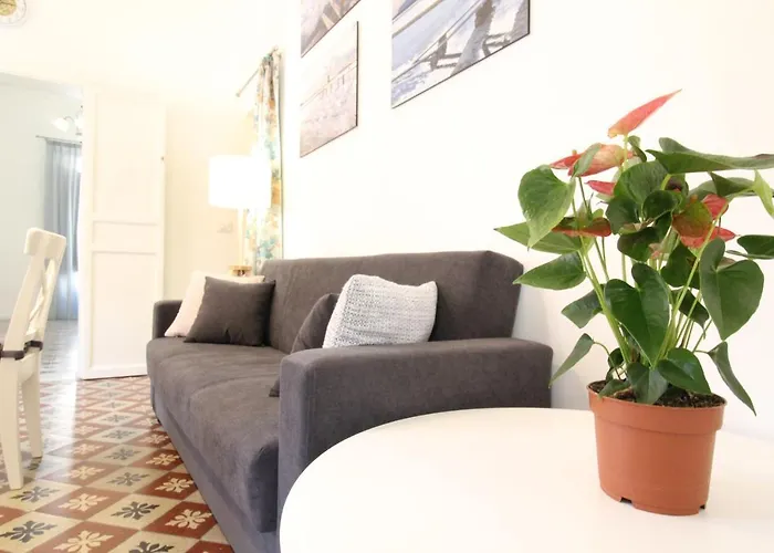 Sole Apartment *