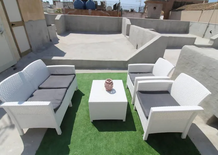 Sole Apartment *